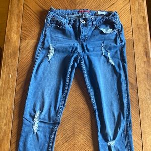 Guess Skinny Jeans. Size 28. Cindy Fit.